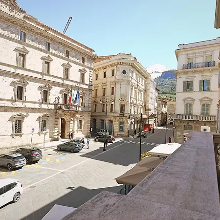 Nobile Dimora - Centro Storico Apartamento Ascoli Piceno Exterior foto